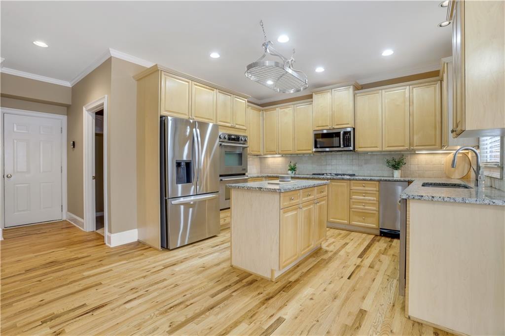 803 Rocky Ridge Court Canton, GA 30114 - Photo 13 of 80