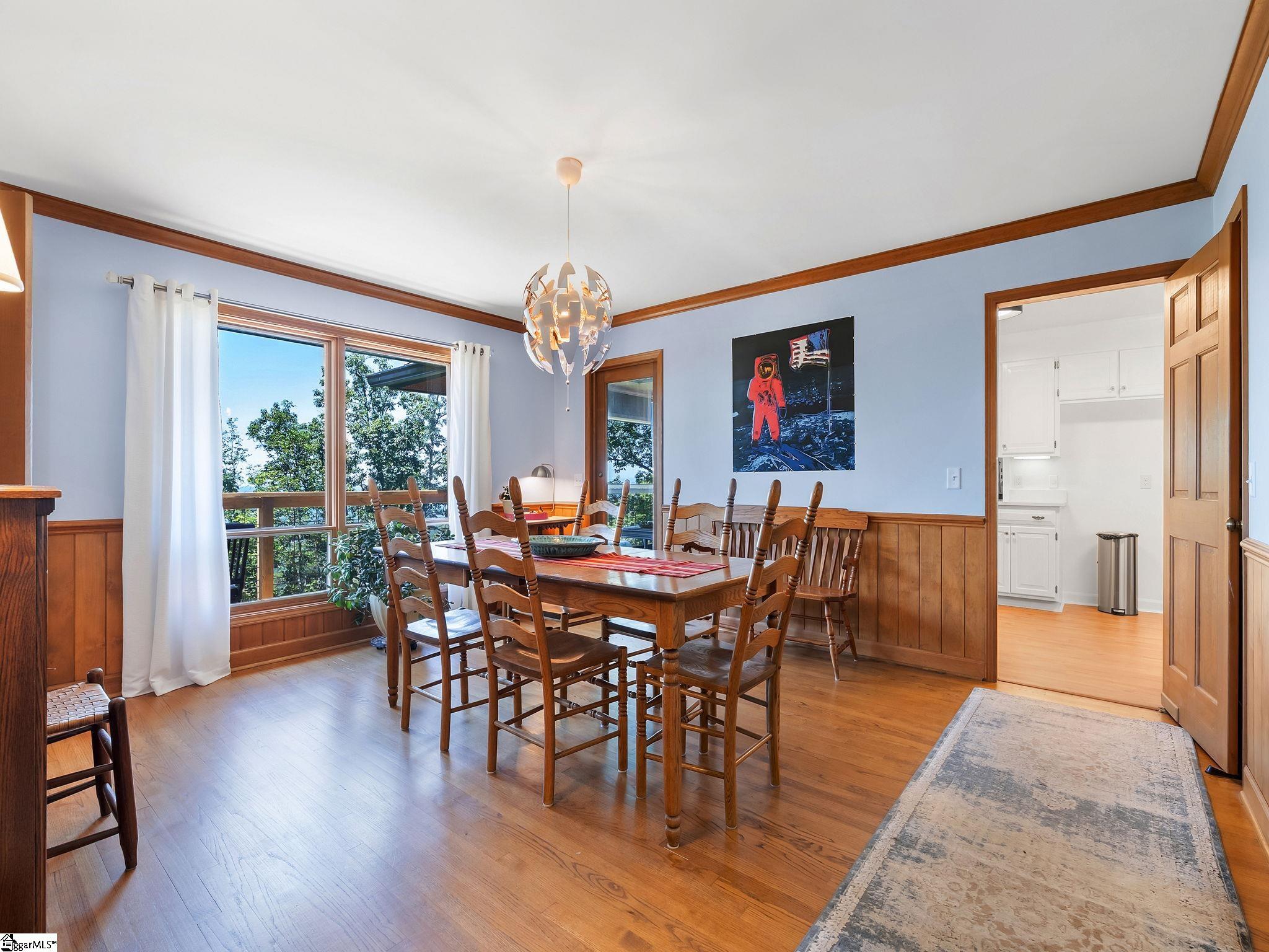 875 Altamont Road Greenville, SC 29609 - Photo 15 of 48
