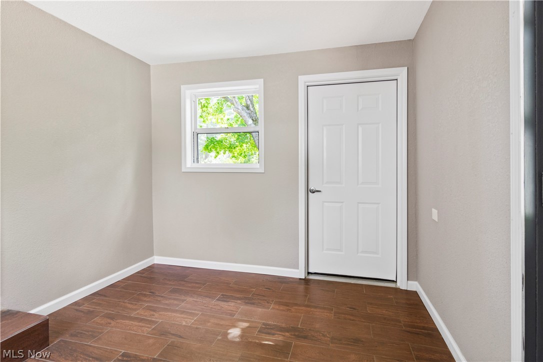 7938 Ridge Road North Royalton, OH 44133 - Photo 15 of 25 Gallery Image 15