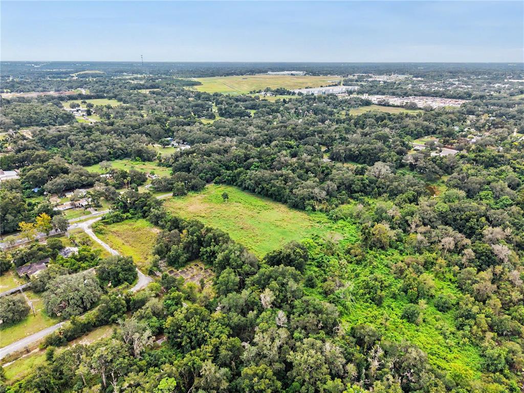 6560 Stark Road Seffner, FL 33584 - Photo 10 of 10 Gallery Image 10