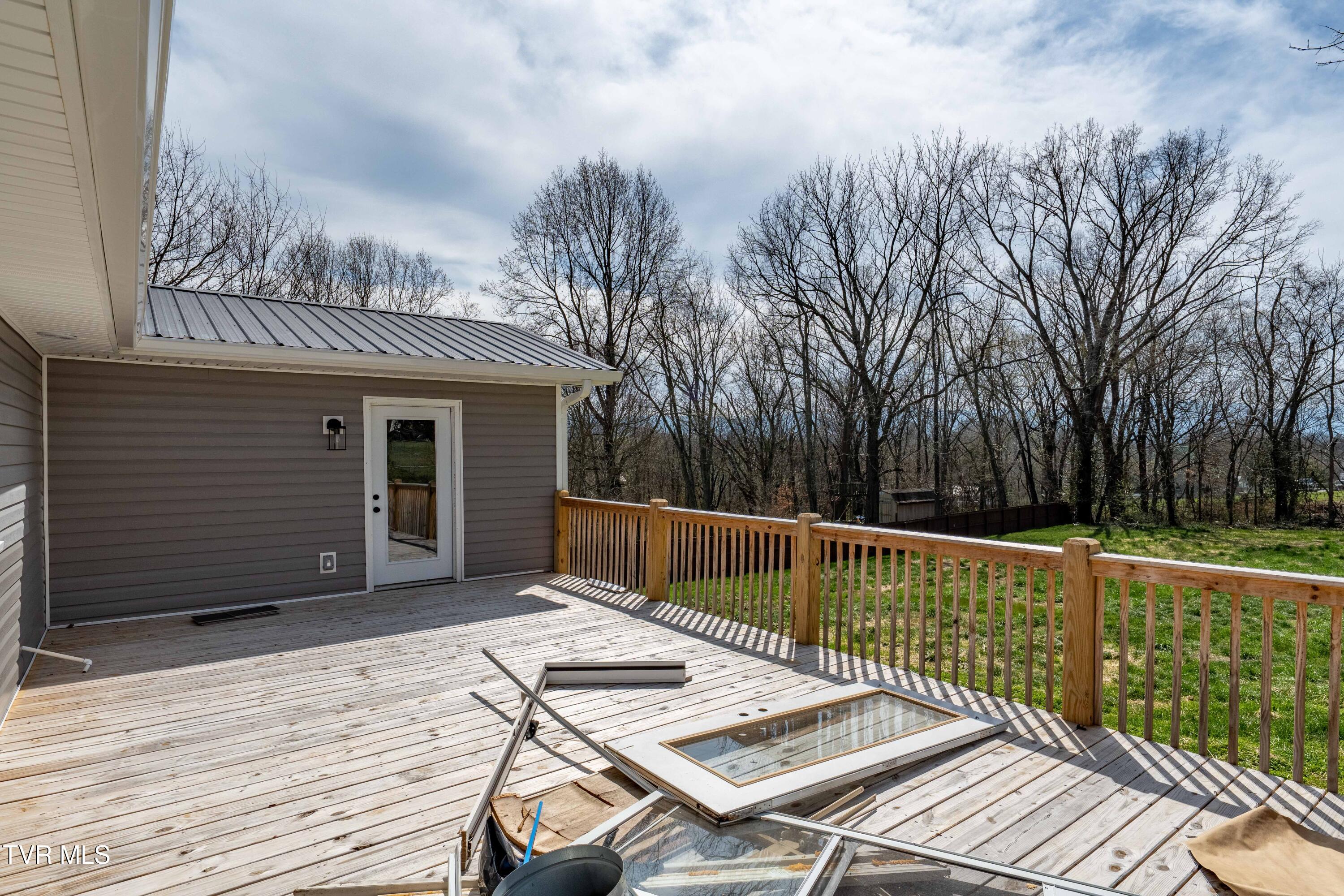 226 Dorothy Circle Limestone, TN 37681 - Photo 24 of 59 226 Dorothy Cir (23 of 61)