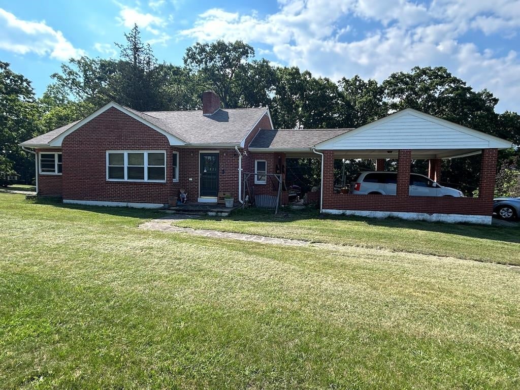 1852 Peppers Ferry Road Pulaski, VA 24301 - Photo 29 of 30 Gallery Image 29