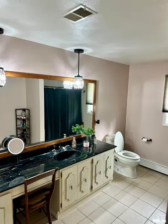 $275,000 | 4606 South Hanna City Glasford Road, Hanna City, IL 61536