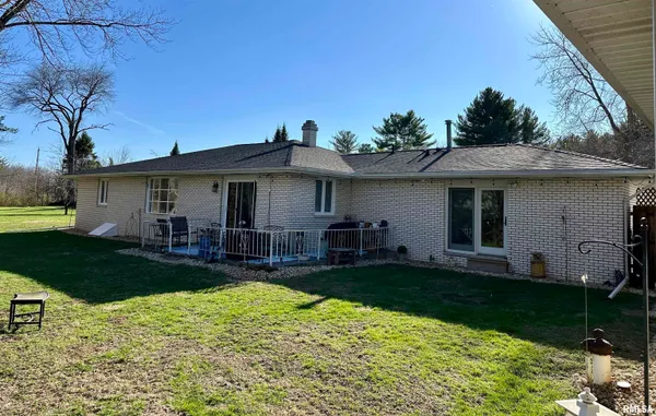 $275,000 | 4606 South Hanna City Glasford Road, Hanna City, IL 61536