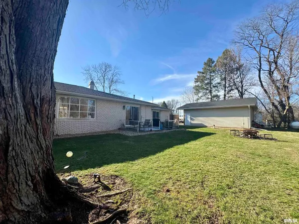 $275,000 | 4606 South Hanna City Glasford Road, Hanna City, IL 61536