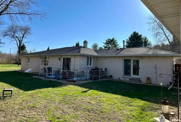 $275,000 | 4606 South Hanna City Glasford Road, Hanna City, IL 61536