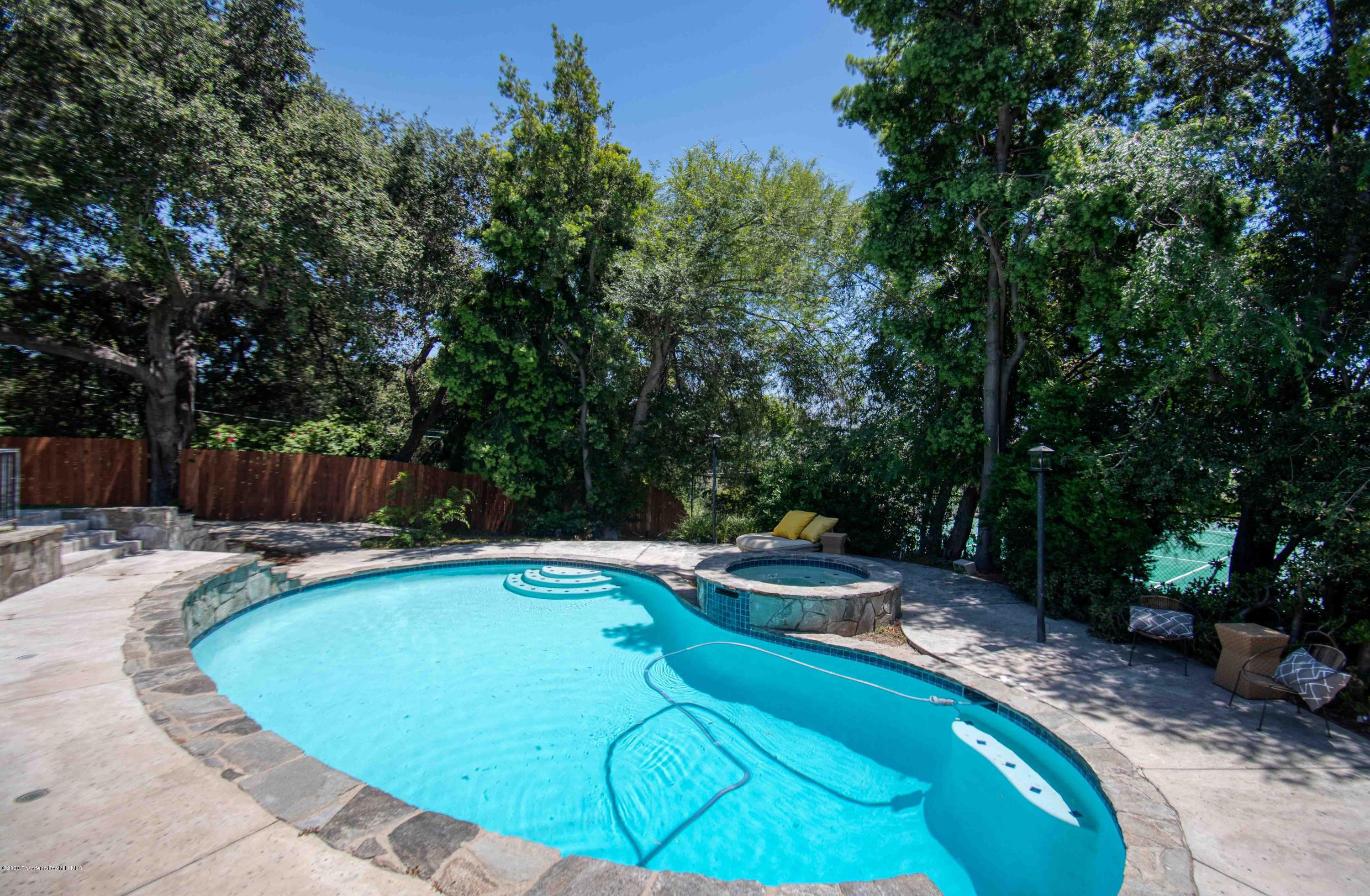 585 Rim Road Pasadena, CA 91107 - Photo 40 of 49 Back9
