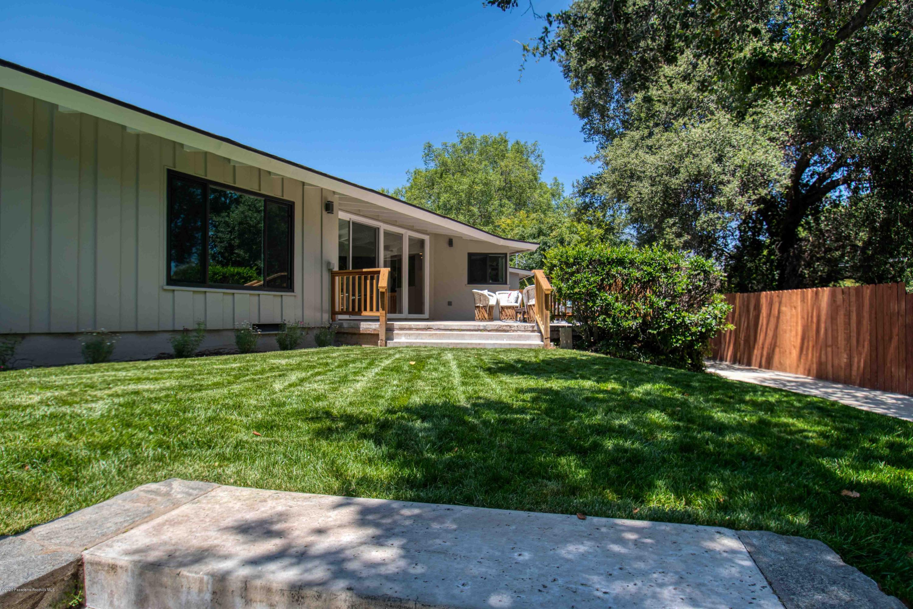 585 Rim Road Pasadena, CA 91107 - Photo 43 of 49 Back11