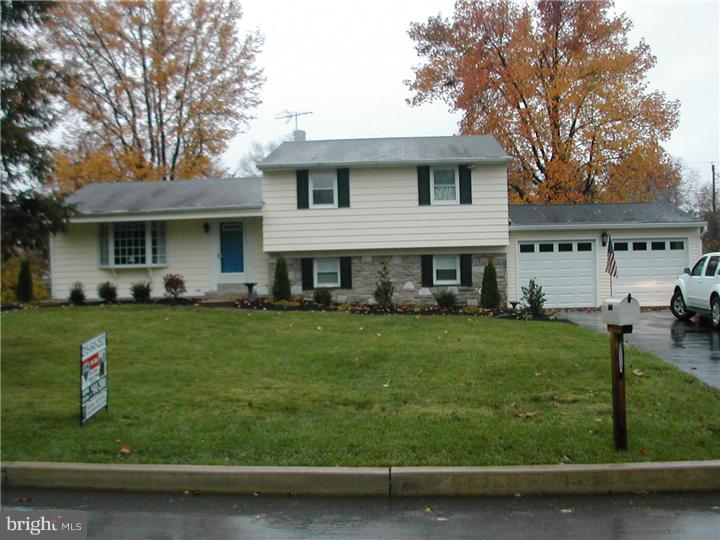 1558 Vernon Road Blue Bell, PA 19422 - Photo 2 of 21 Exterior Front