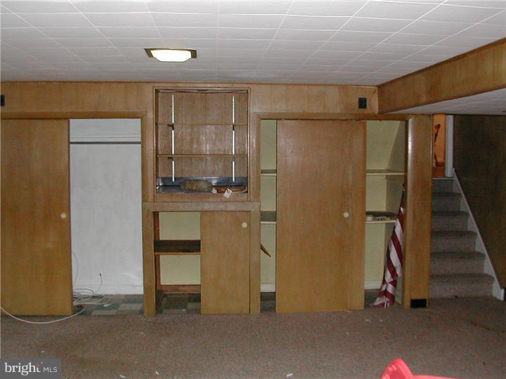 1558 Vernon Road Blue Bell, PA 19422 - Photo 10 of 21 Family Room