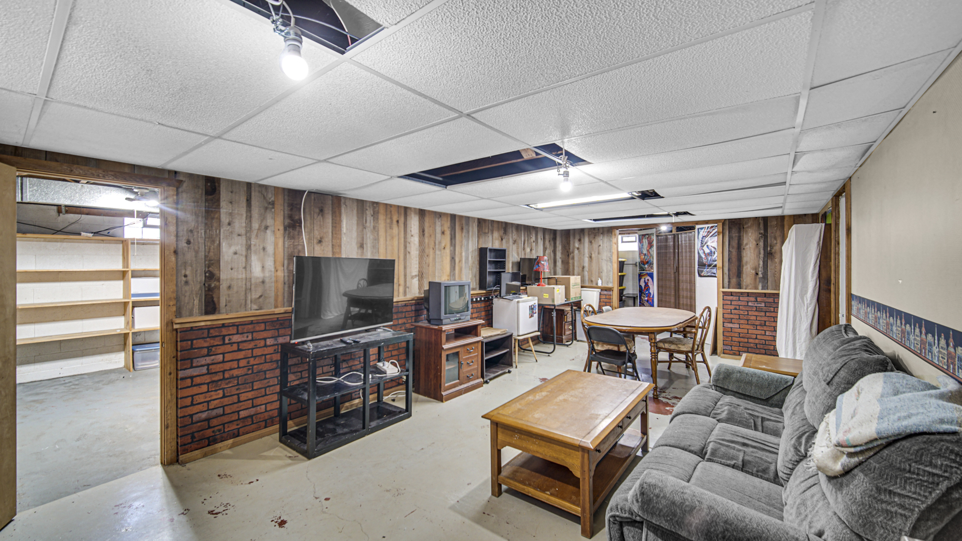 2740 Ridge Road Lansing, IL 60438 - Photo 8 of 13 Gallery Image 8