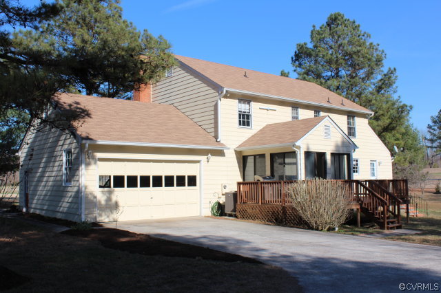 2382 Fountain Ridge Road Hopewell, VA 23860 - Photo 5 of 24 Gallery Image 5