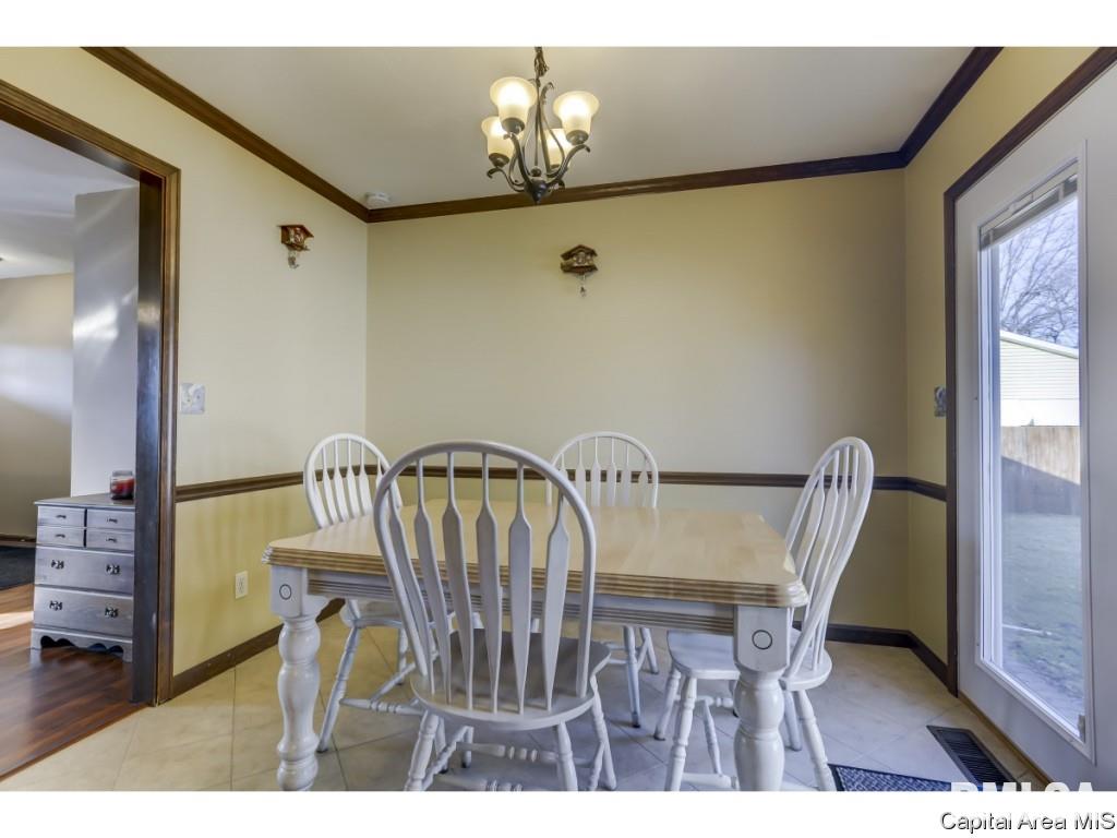 2001 Stockton Drive Springfield, IL 62703 - Photo 7 of 29