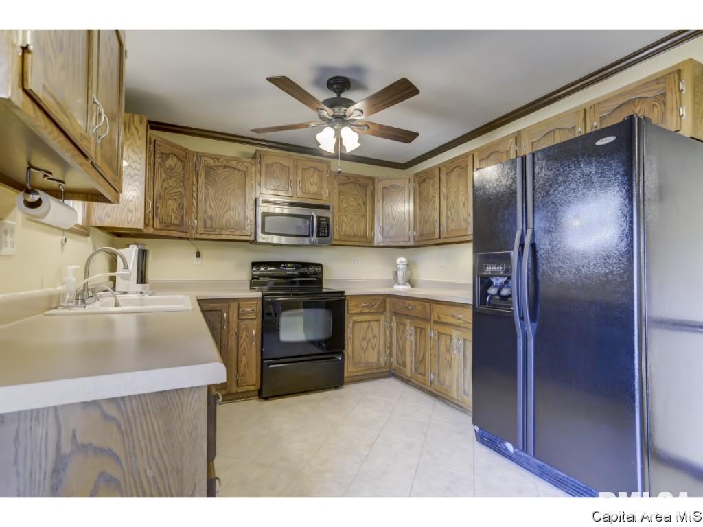 2001 Stockton Drive Springfield, IL 62703 - Photo 10 of 29