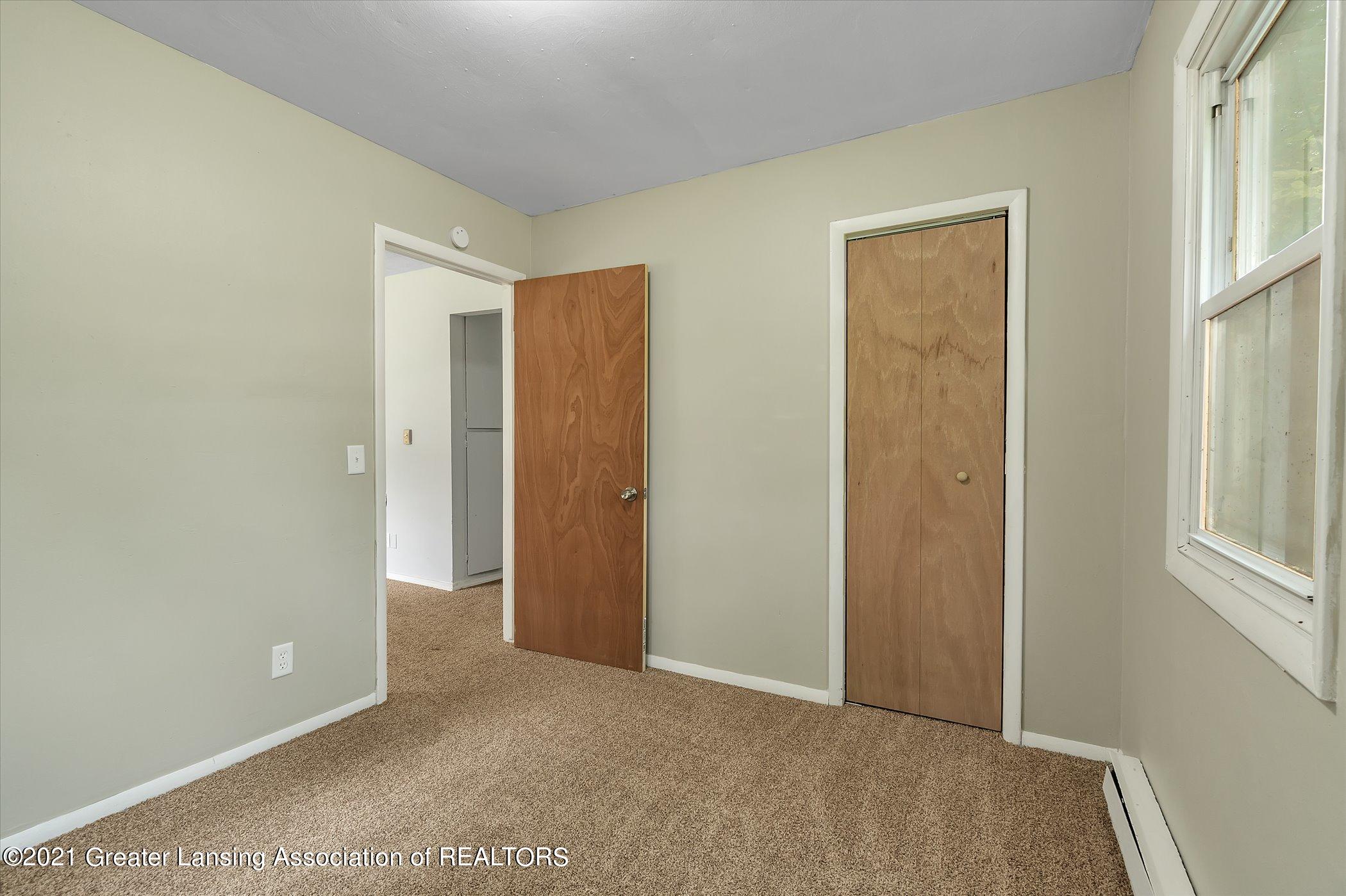 6532 Sommerset Road Lansing, MI 48911 - Photo 26 of 37 26-6532-Sommerset-Rd-WindowStill-Real-Es