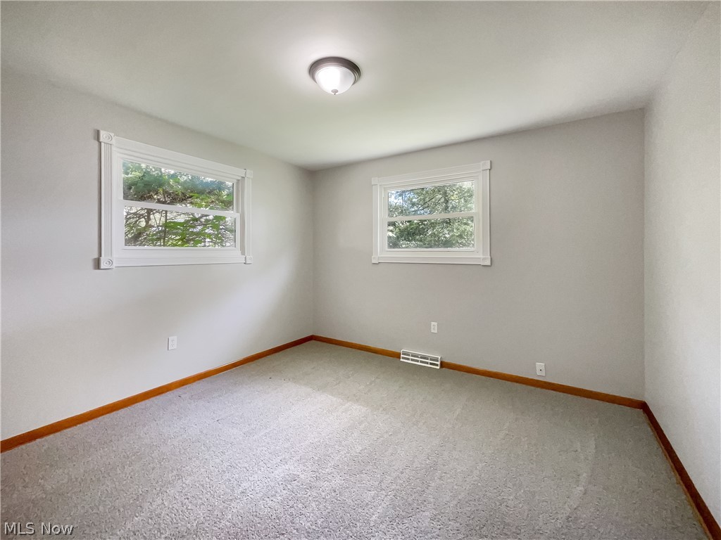 3897 Hile Road Stow, OH 44224 - Photo 12 of 17 Gallery Image 12