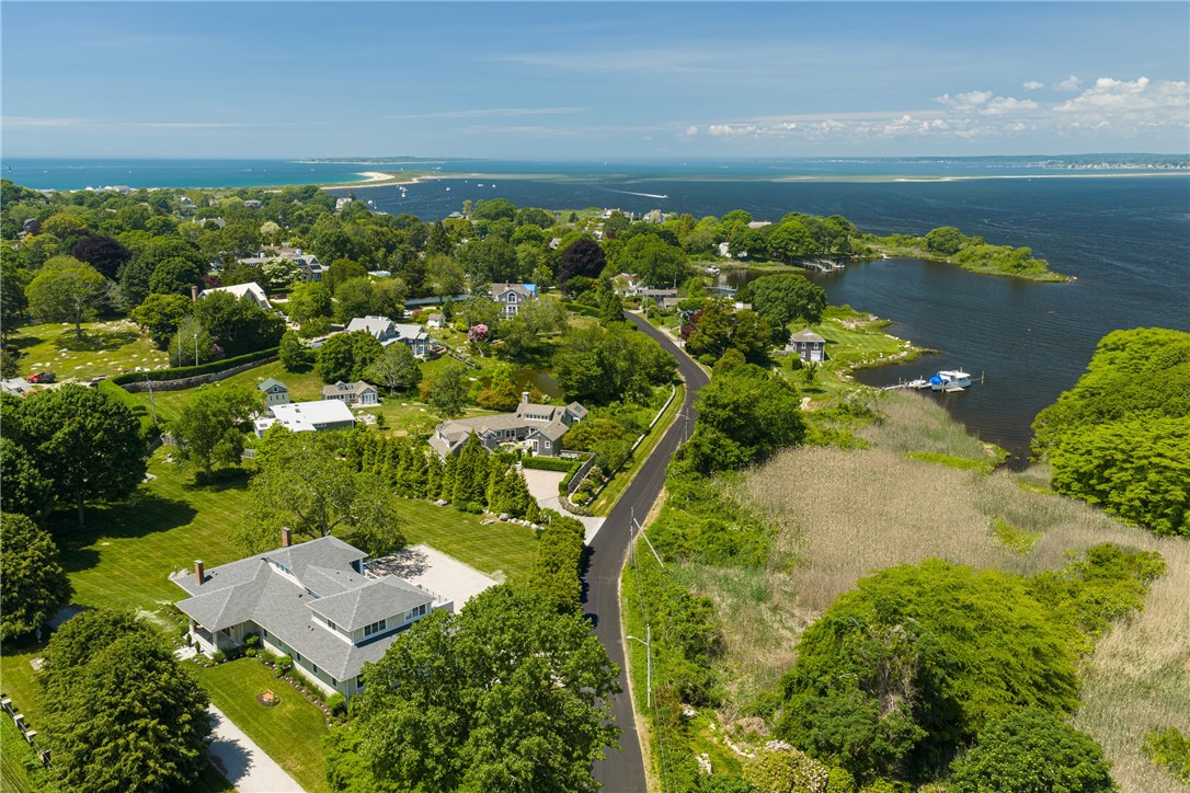 4 Foster Cove Road Westerly, RI 02891 - Photo 22 of 28