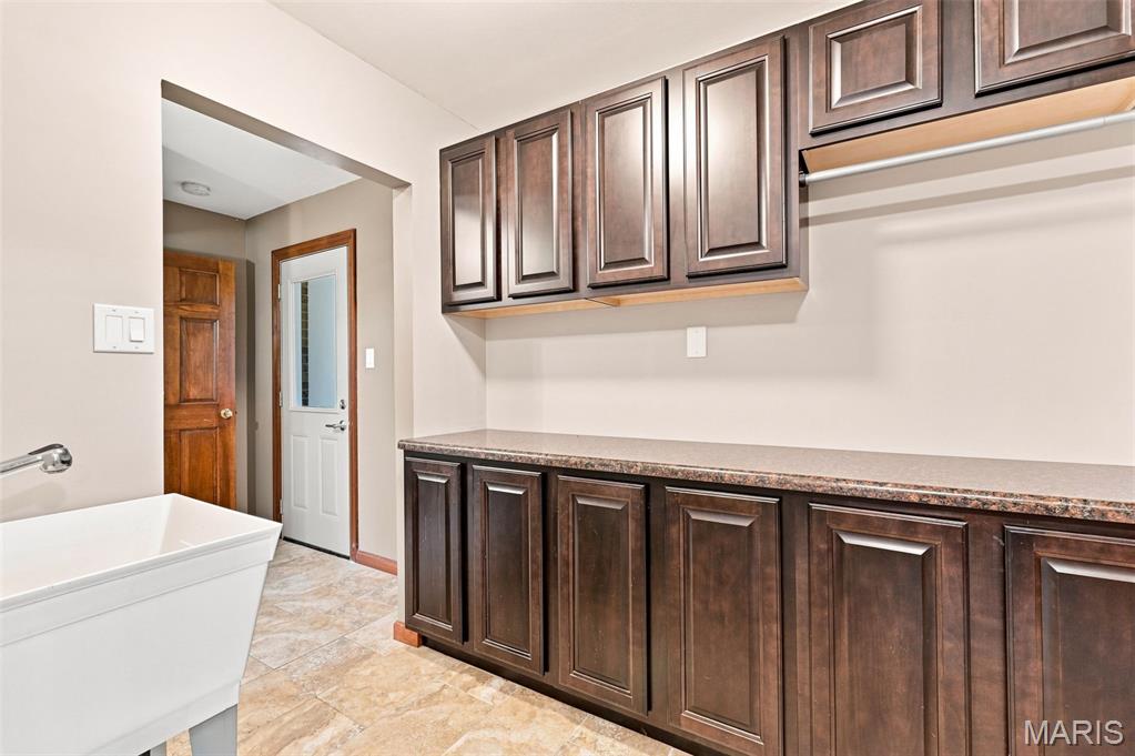 7001 Weber Road St. Louis, MO 63123 - Photo 32 of 71 Gallery Image 32