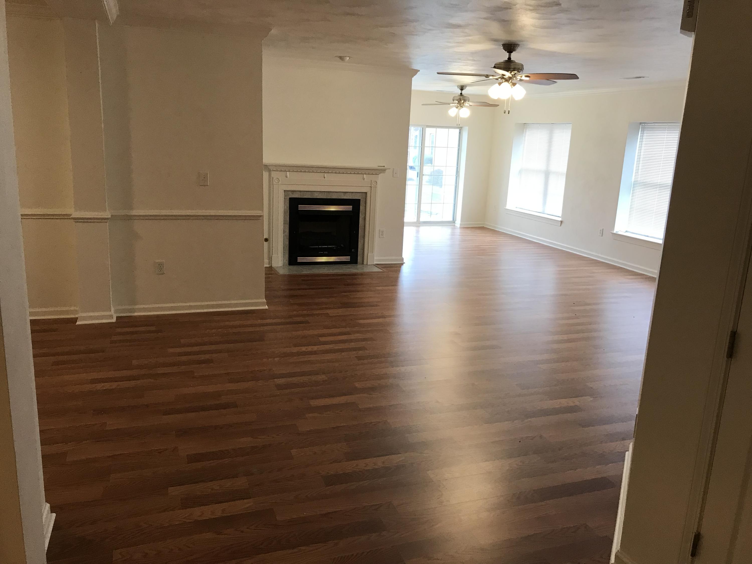 4438 Pheasant Ridge Road, Unit 102 Roanoke, VA 24014 - Photo 4 of 17 IMG_1769