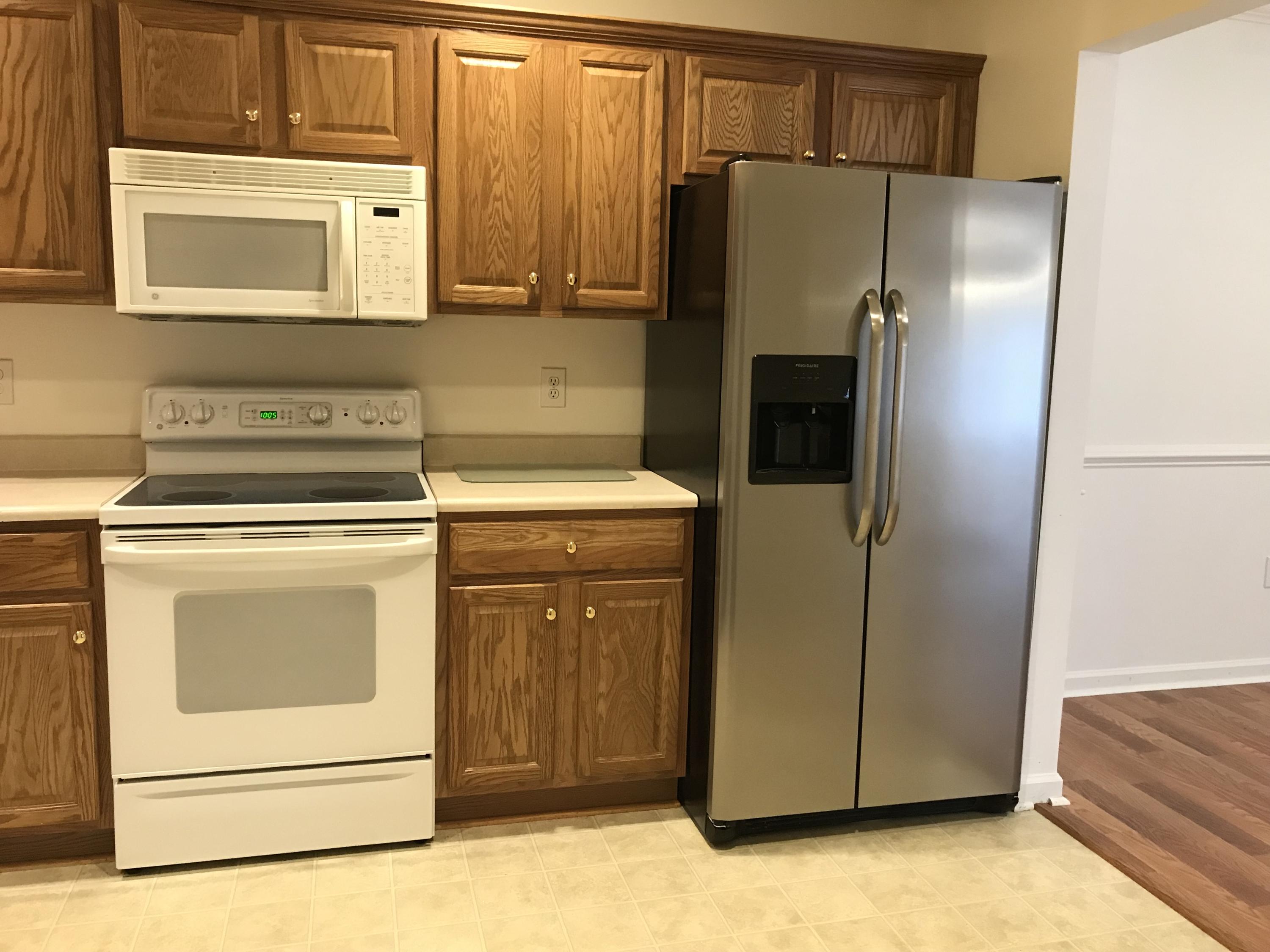 4438 Pheasant Ridge Road, Unit 102 Roanoke, VA 24014 - Photo 6 of 17 IMG_1772