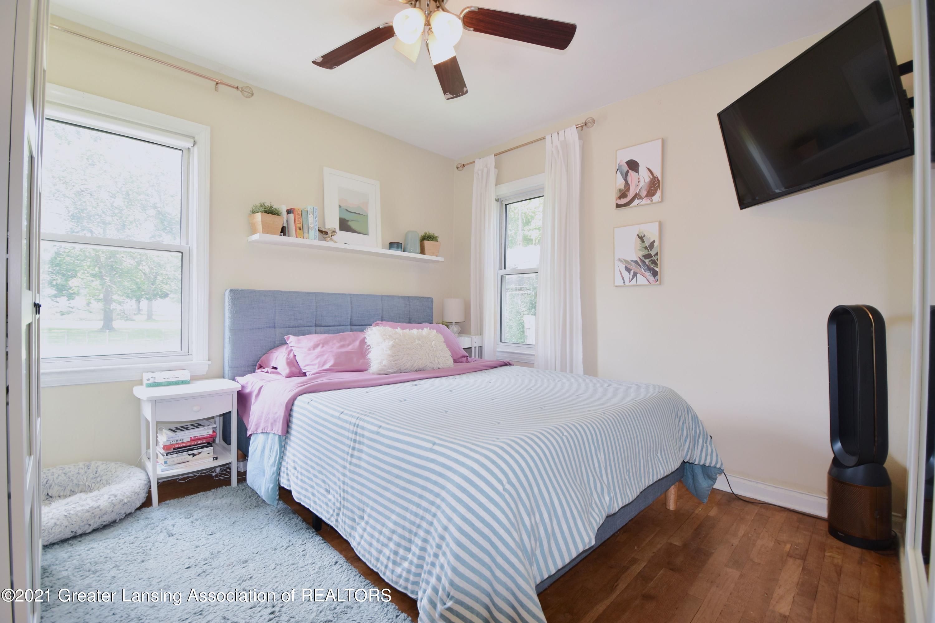606 Stoner Road Lansing, MI 48917 - Photo 12 of 30 14
