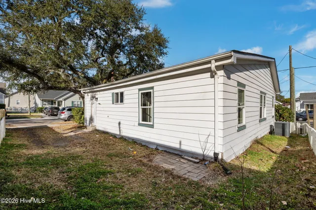 $249,900 | 1402 Wooster Street, Wilmington, NC 28401