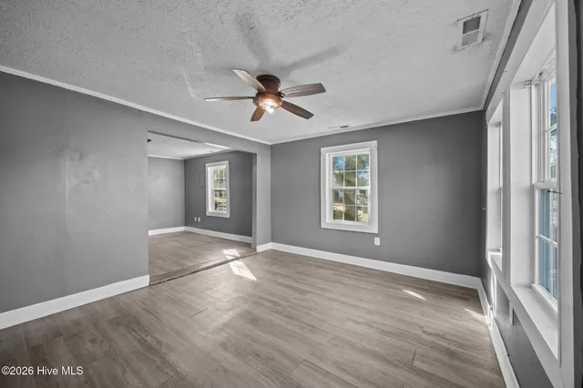 $249,900 | 1402 Wooster Street, Wilmington, NC 28401