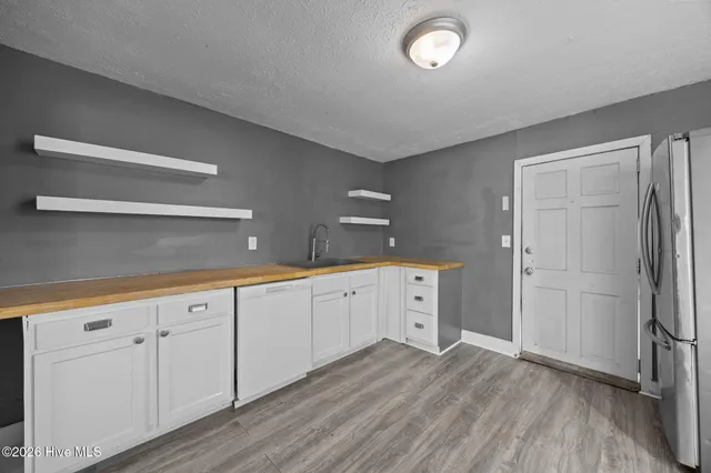 $249,900 | 1402 Wooster Street, Wilmington, NC 28401