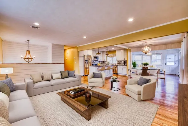 $489,500 | 1021 Fremont Street, Anoka, MN 55303