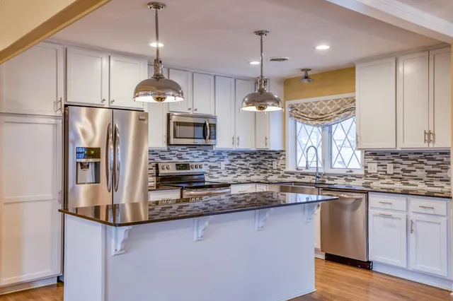 $489,500 | 1021 Fremont Street, Anoka, MN 55303