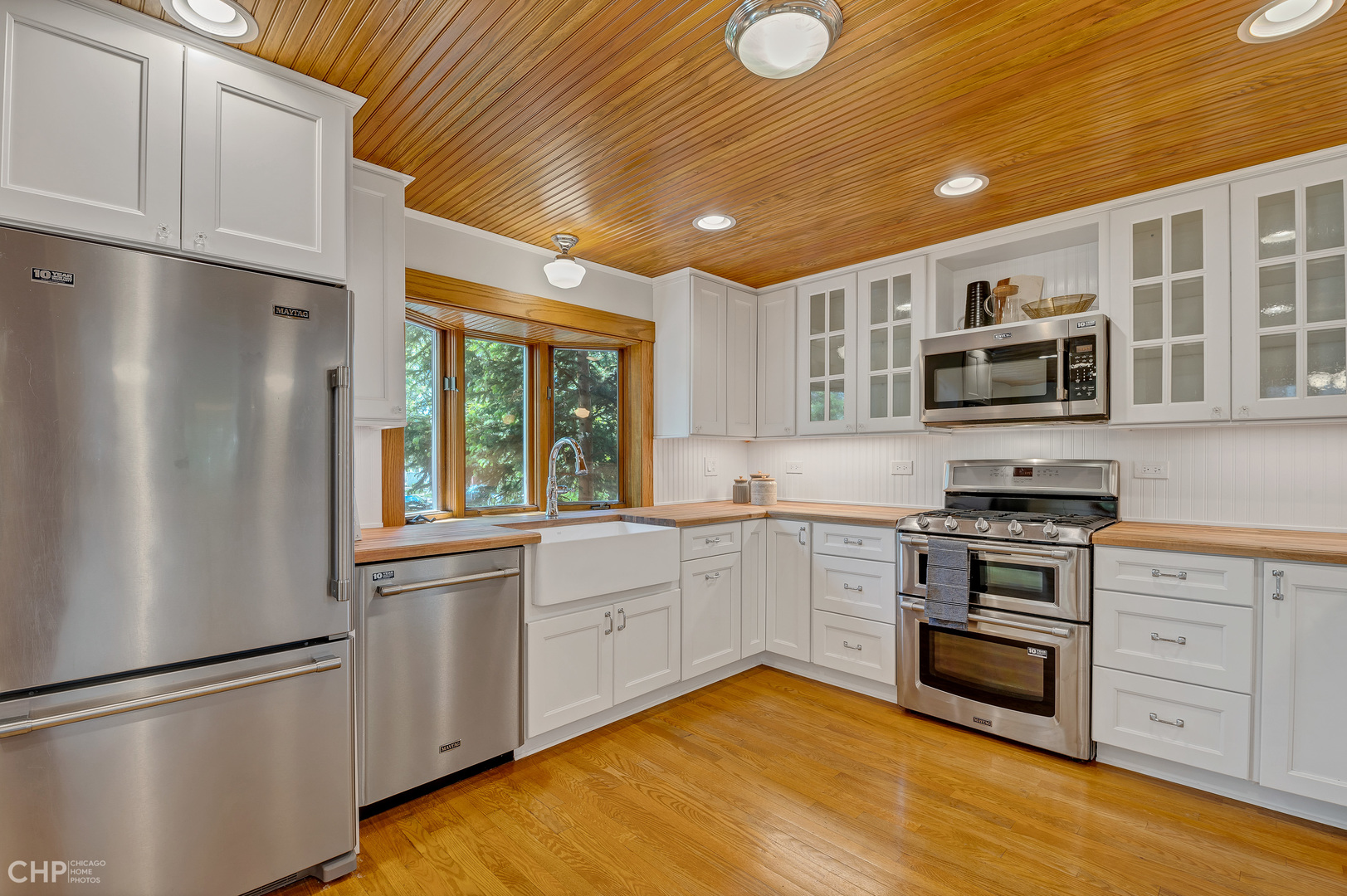 2425 West Wilson Avenue Chicago, IL 60625 - Photo 16 of 44