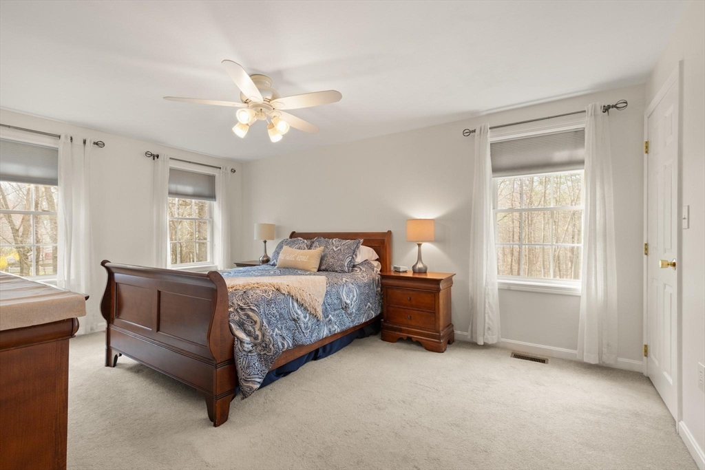 41 Chestnut Road Tyngsborough, MA 01879 - Photo 22 of 37