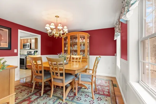 $889,000 | 41 Chestnut Road, Tyngsborough, MA 01879