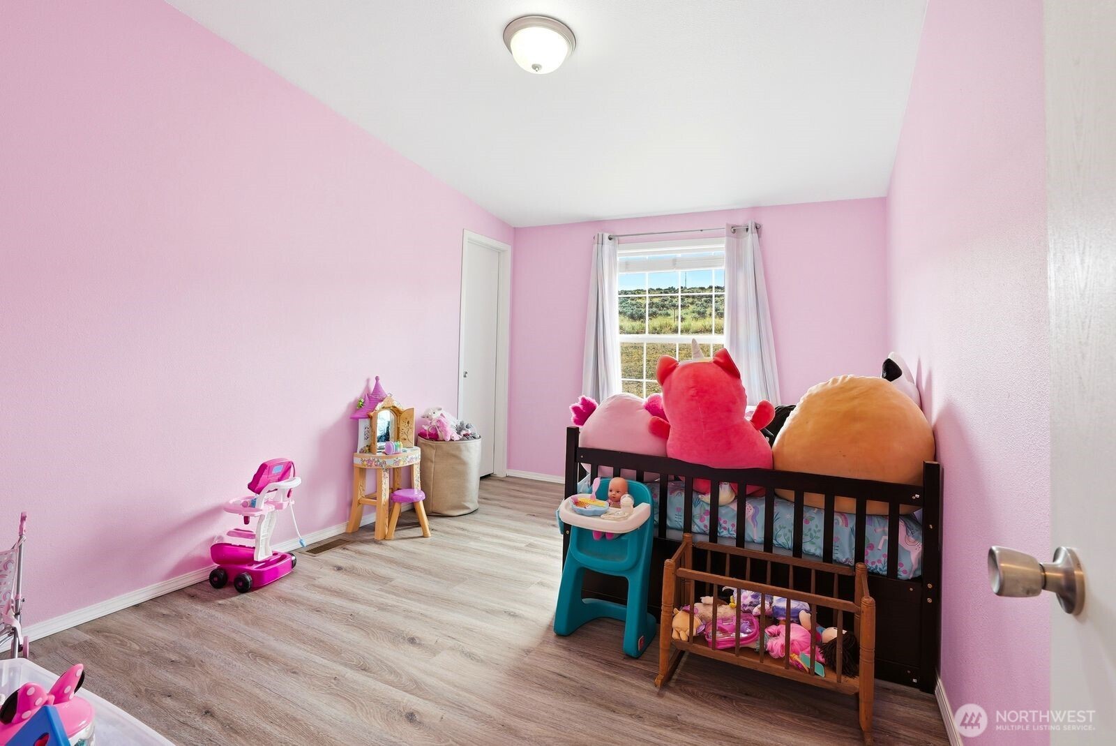 271 Paint Horse Road Yakima, WA 98901 - Photo 23 of 40