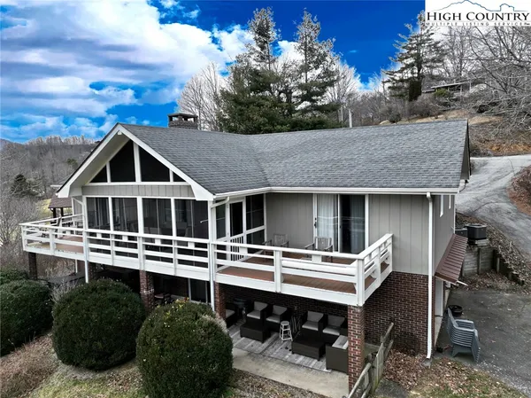 $725,000 | 601 Mountain Glen Drive, Newland, NC 28657