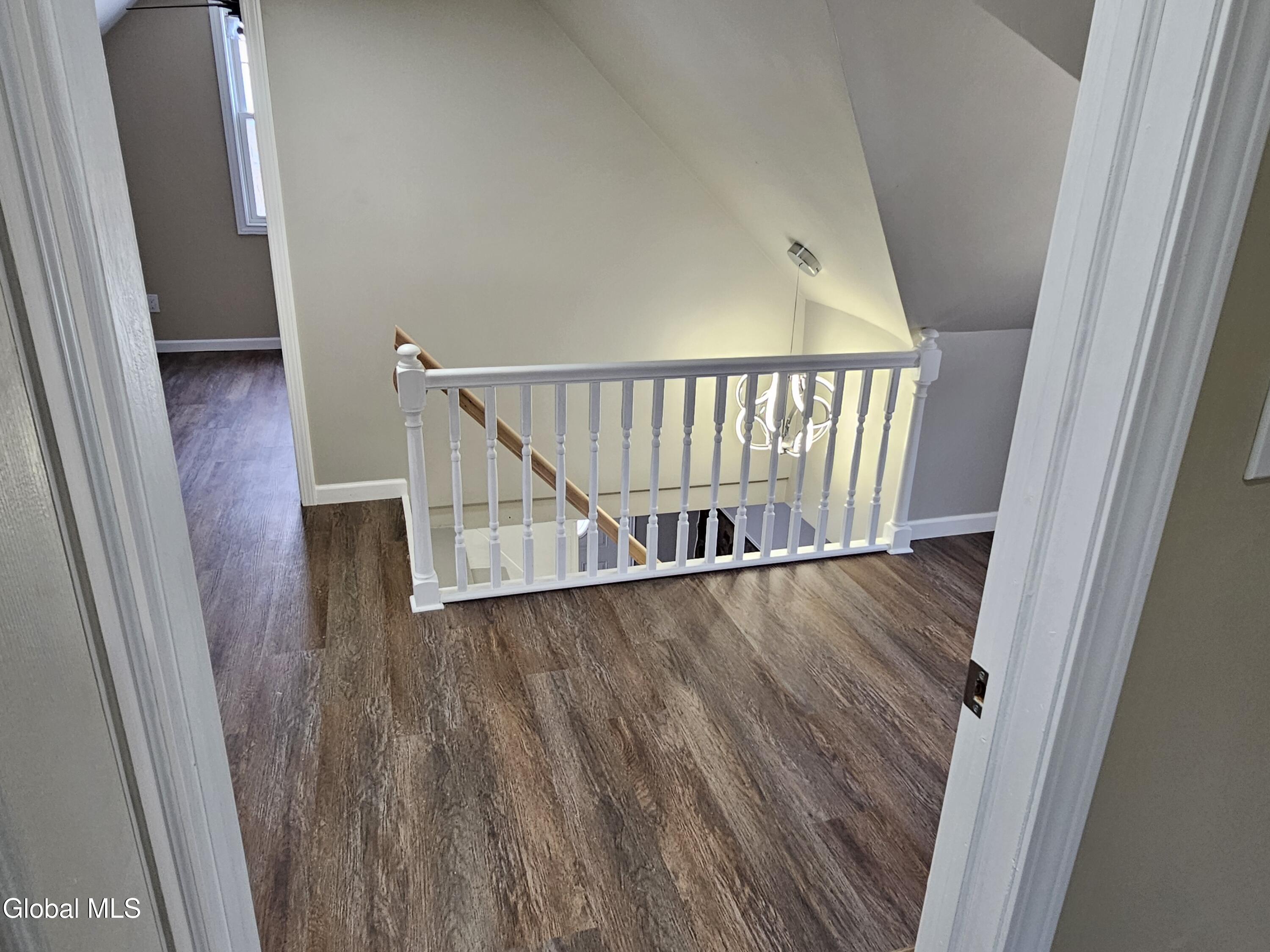 2402 Avenue B Schenectady, NY 12308 - Photo 16 of 25 20250418_134215