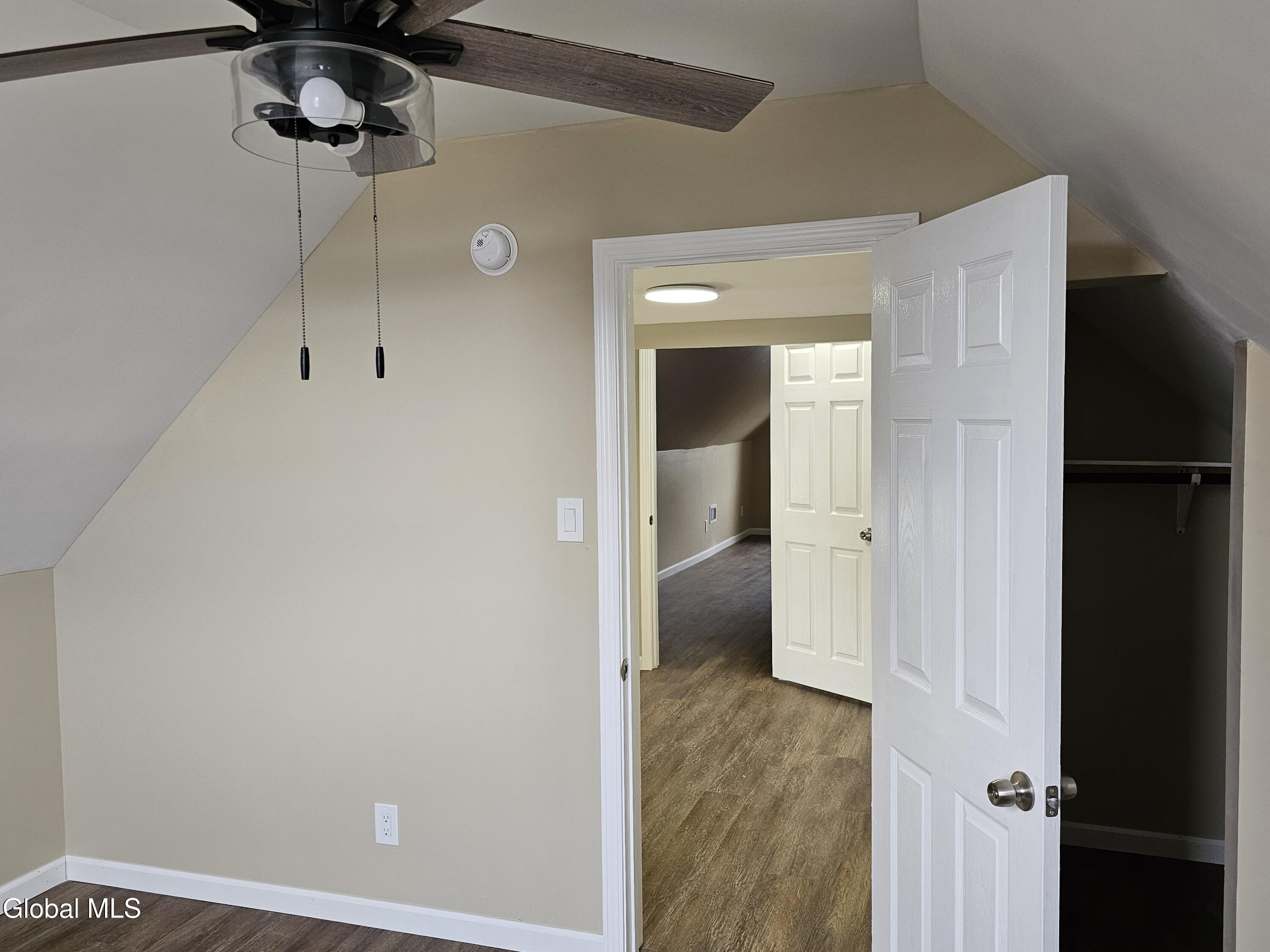 2402 Avenue B Schenectady, NY 12308 - Photo 22 of 25 20250418_134011