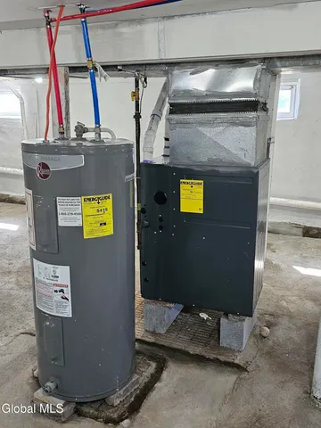 $374,900 | 2402 Avenue B, Schenectady, NY 12308