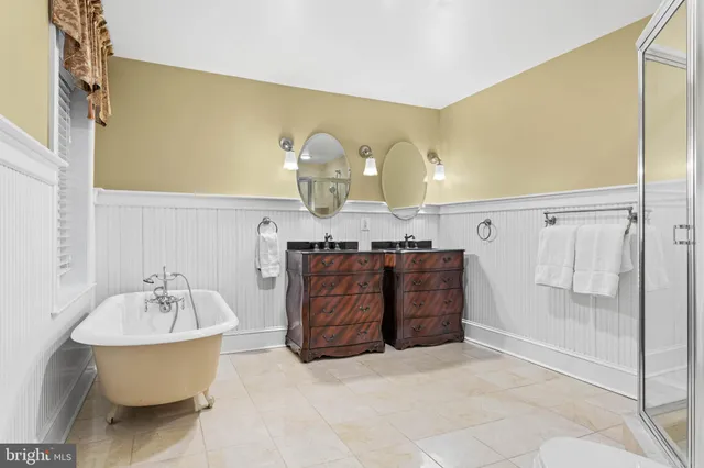 $1,595,000 | 214 Roberts Road, Ardmore, PA 19003