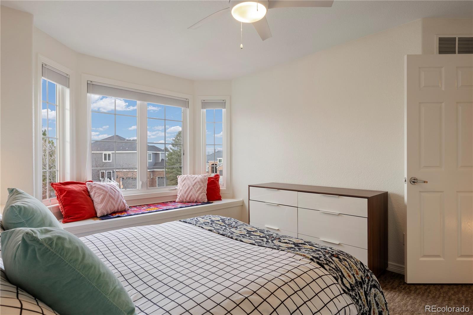 6098 Puma Ridge Lone Tree, CO 80124 - Photo 28 of 50