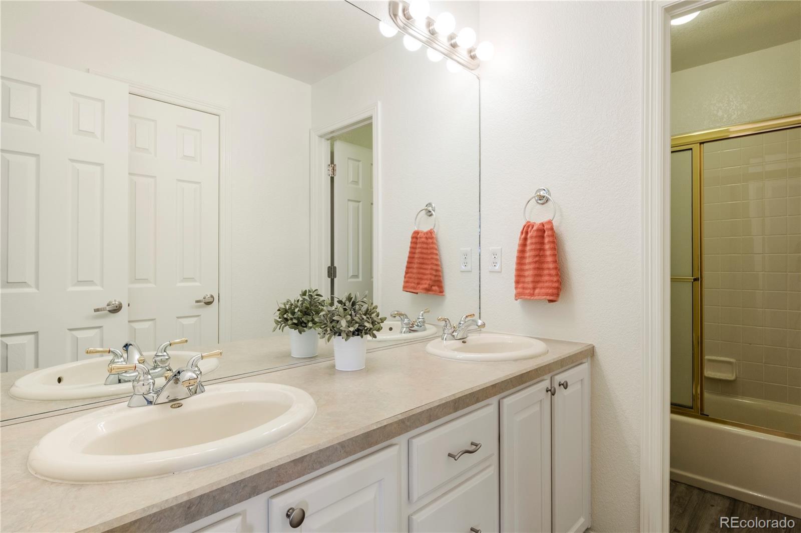 6098 Puma Ridge Lone Tree, CO 80124 - Photo 29 of 50