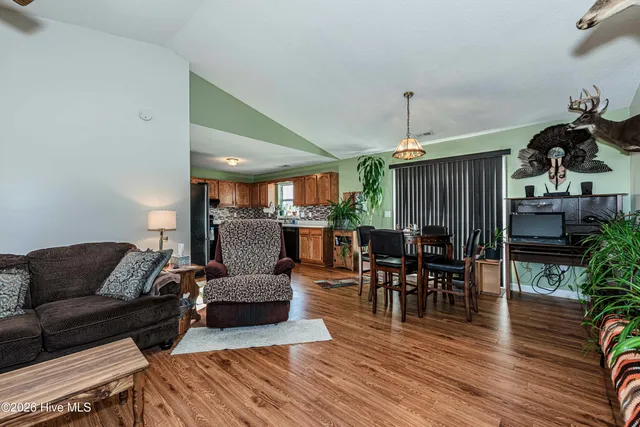 $254,900 | 319 Riggs Road, Hubert, NC 28539