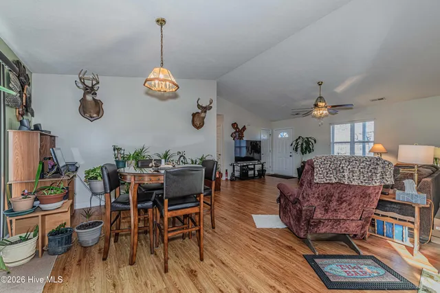 $254,900 | 319 Riggs Road, Hubert, NC 28539