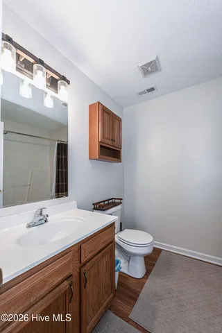 $254,900 | 319 Riggs Road, Hubert, NC 28539