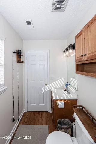 $254,900 | 319 Riggs Road, Hubert, NC 28539