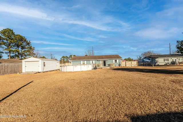 $254,900 | 319 Riggs Road, Hubert, NC 28539