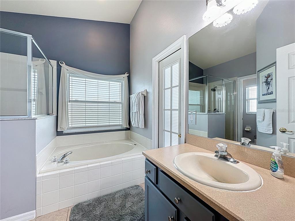 2541 Oneida Loop Kissimmee, FL 34747 - Photo 38 of 67 Gallery Image 38