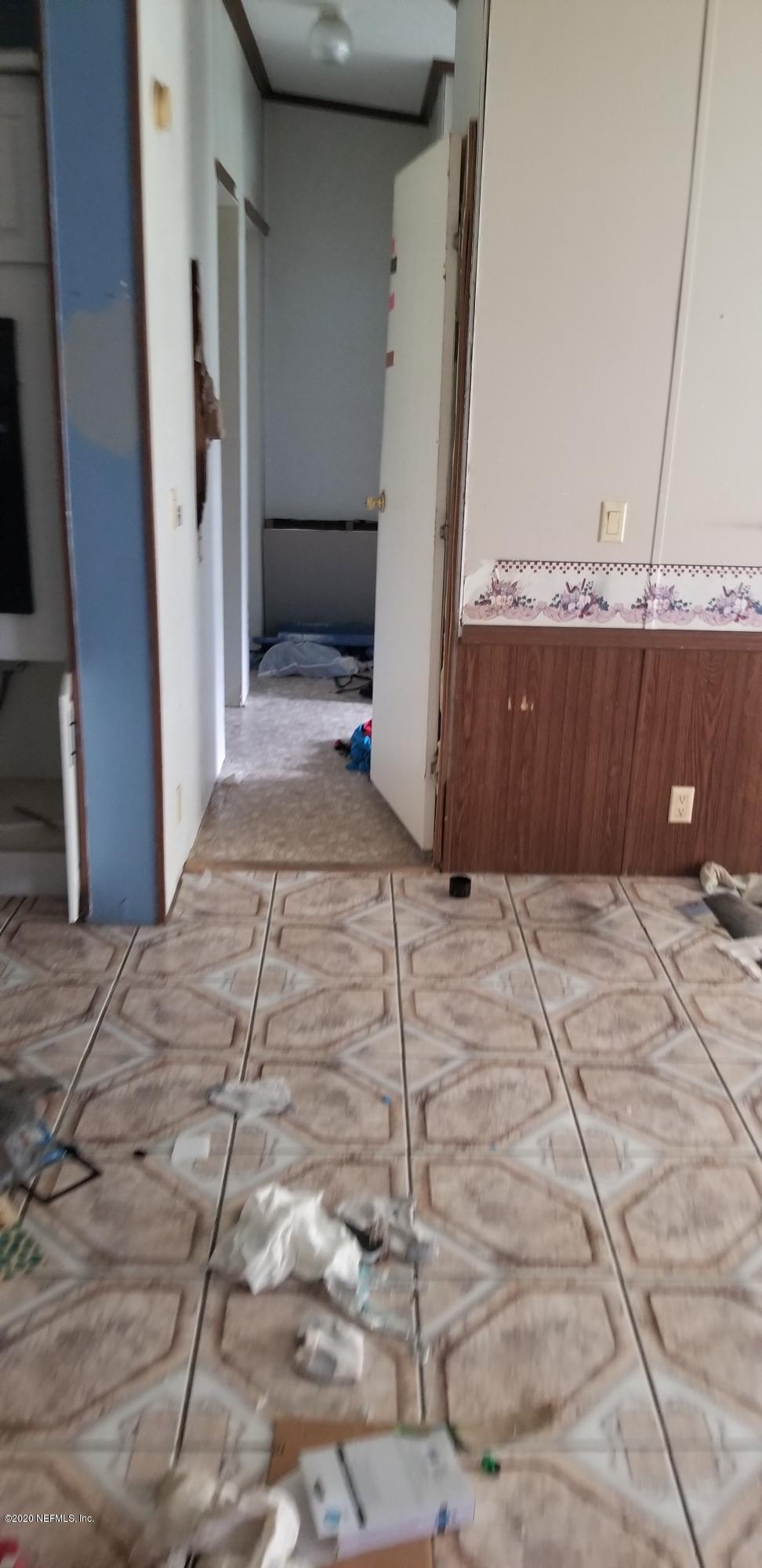 14003 Bradham Road Jacksonville, FL 32226 - Photo 20 of 30 a view of entryway