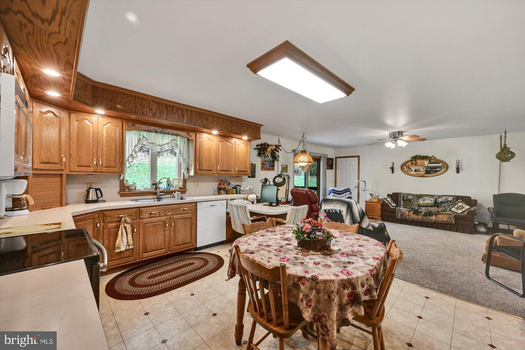 1225 Forest Hill Road Stevens, PA 17578 - Photo 13 of 37