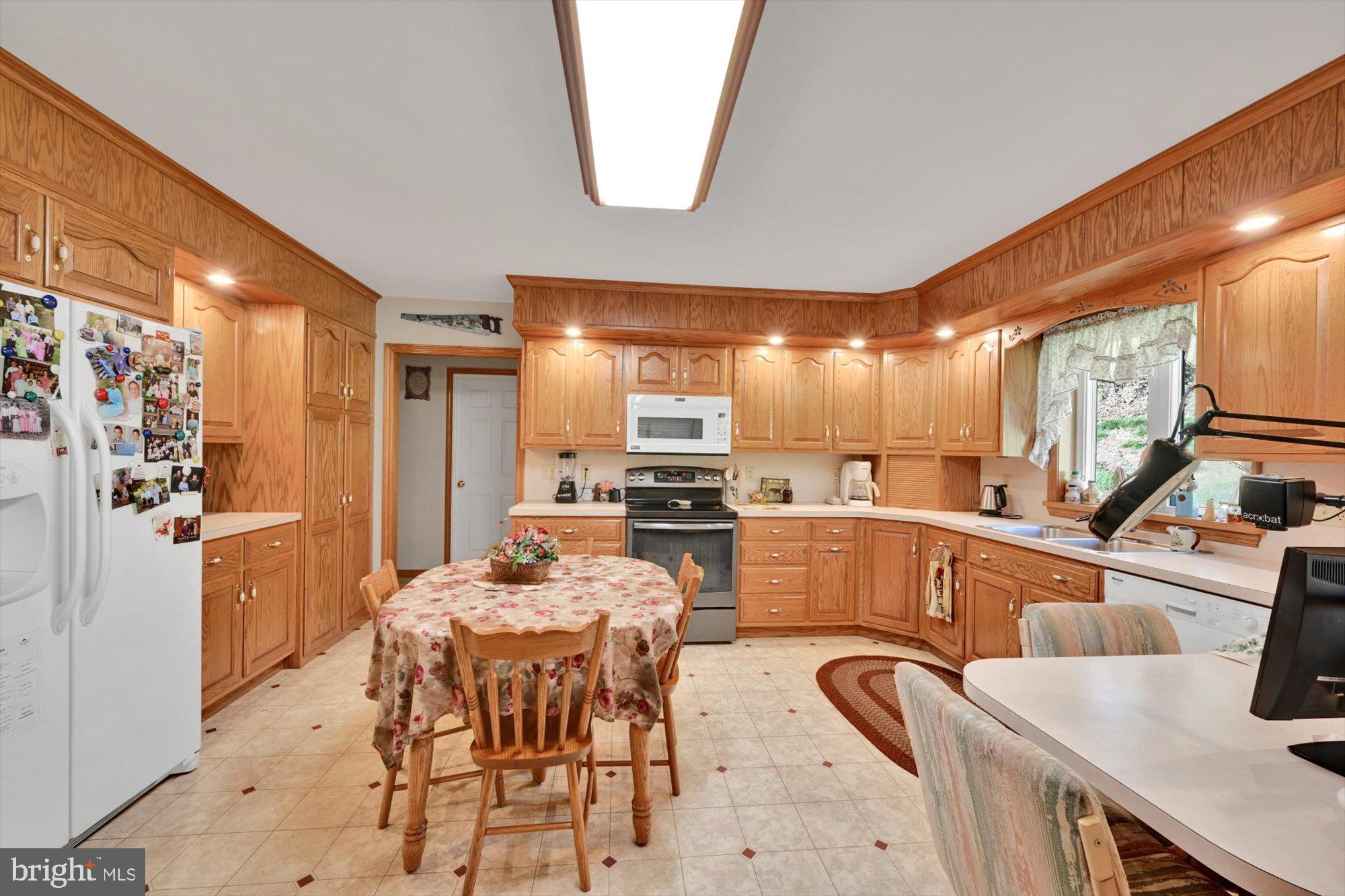 1225 Forest Hill Road Stevens, PA 17578 - Photo 15 of 37